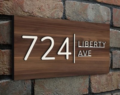 Luxe houten naambord met opgelegde letters