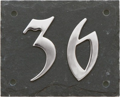 Leisteen huisnummerbord met RVS cijfers