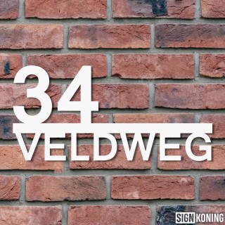 Wit huisnummer met familienaam lasergesneden 20cm hoog